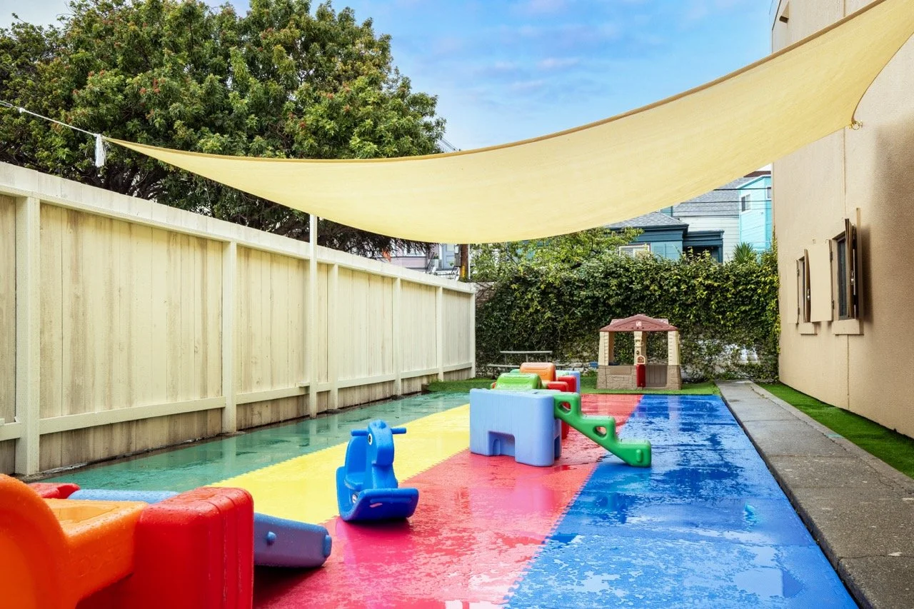Outdoor play at Libélula